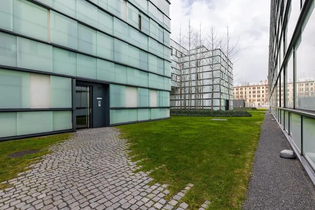 Modern Spacious Flat With A Terrace And A Parking Prag 0*,