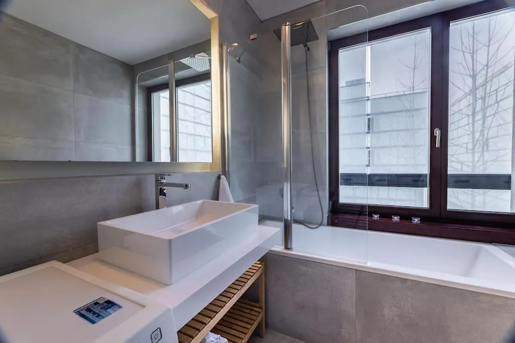 Apartment Modern Spacious Flat With A Terrace And A Parking Prag
